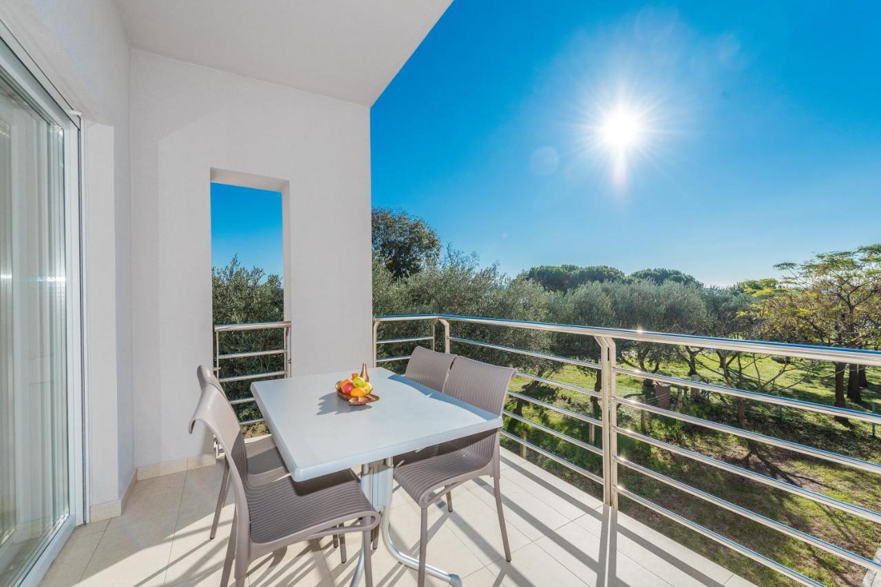Villa Amfora - First Row By The Sea Bibinje Exteriör bild